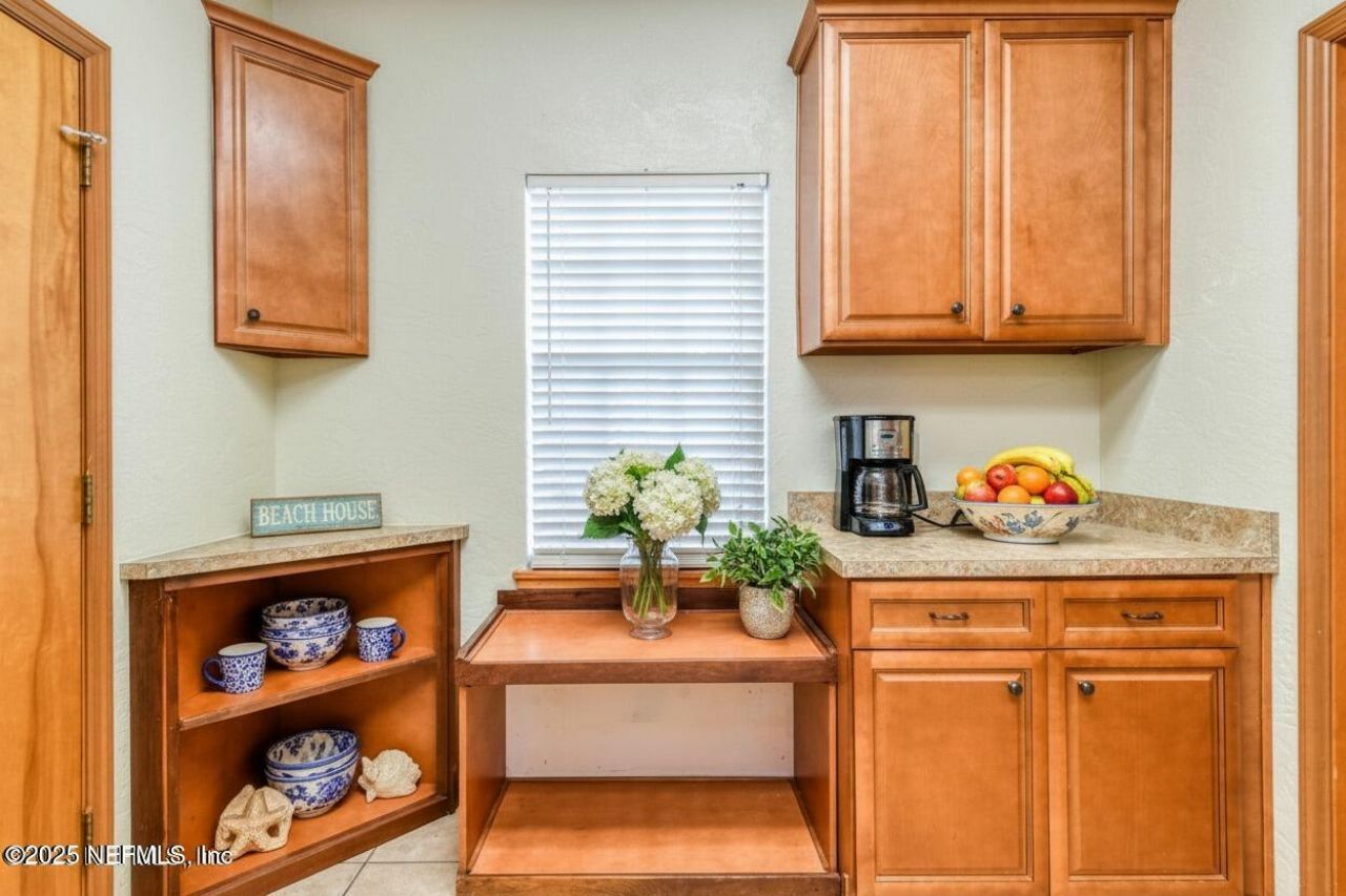 10 Central Avenue, Crescent City, FL 32112 Photo