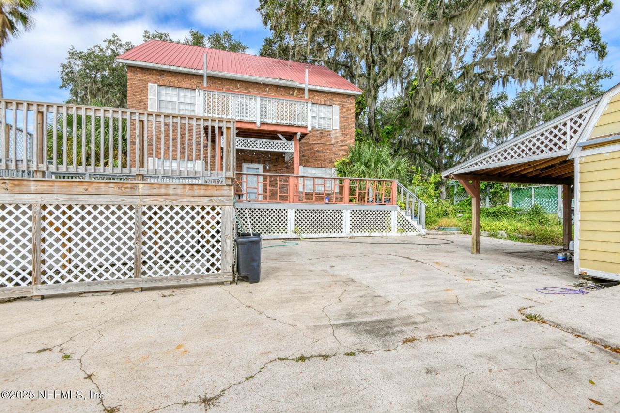 10 Central Avenue, Crescent City, FL 32112 Photo