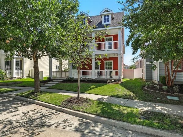 1624 Sea Pines Drive, Savannah, TX 76227