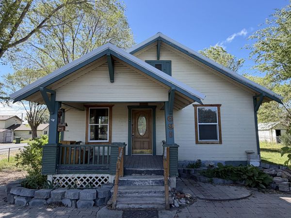 691 E Madison Street, Burns, OR 97720