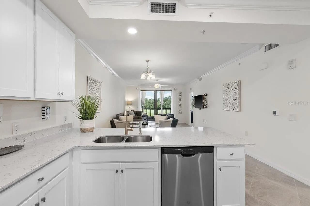 17724 Gawthrop Drive, Unit 204, Bradenton, FL 34211 Photo