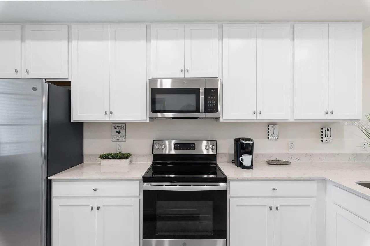 17724 Gawthrop Drive, Unit 204, Bradenton, FL 34211 Photo