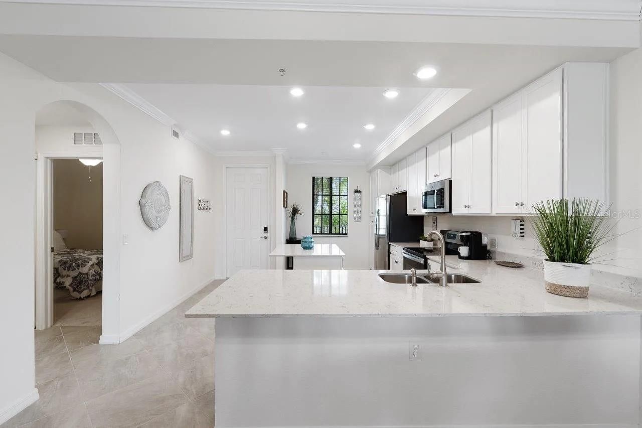 17724 Gawthrop Drive, Unit 204, Bradenton, FL 34211 Photo