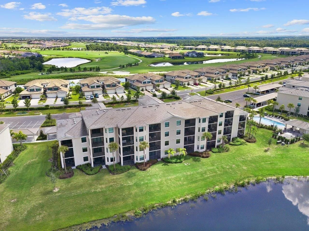 17724 Gawthrop Drive, Unit 204, Bradenton, FL 34211 Photo