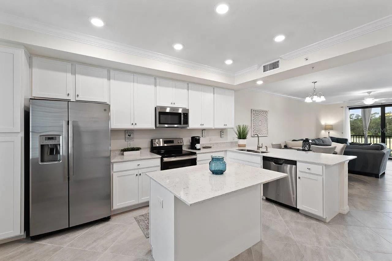 17724 Gawthrop Drive, Unit 204, Bradenton, FL 34211 Photo