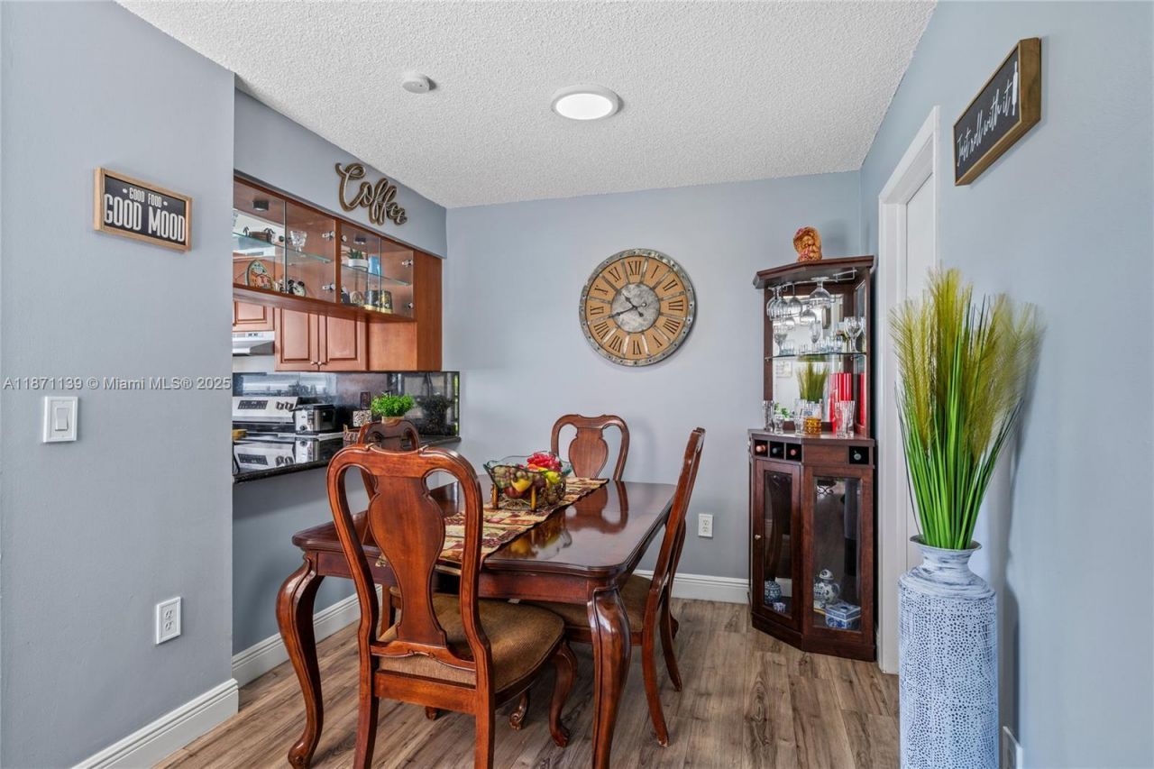 13412 SW 62nd St, Unit 103M, Miami, FL 33183 Photo