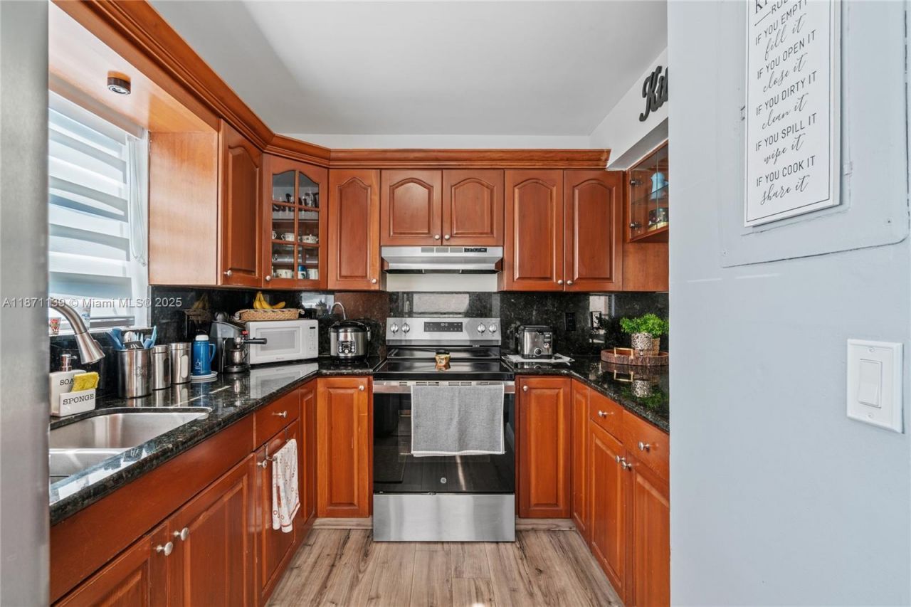 13412 SW 62nd St, Unit 103M, Miami, FL 33183 Photo