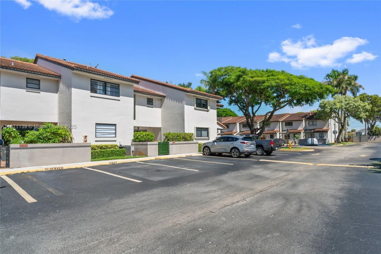 13412 SW 62nd St, Unit 103M, Miami, FL 33183 Photo