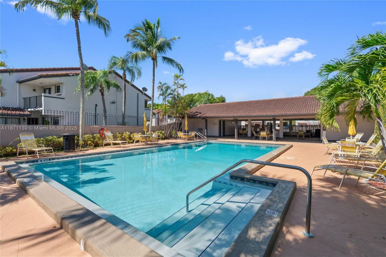 13412 SW 62nd St, Unit 103M, Miami, FL 33183 Photo