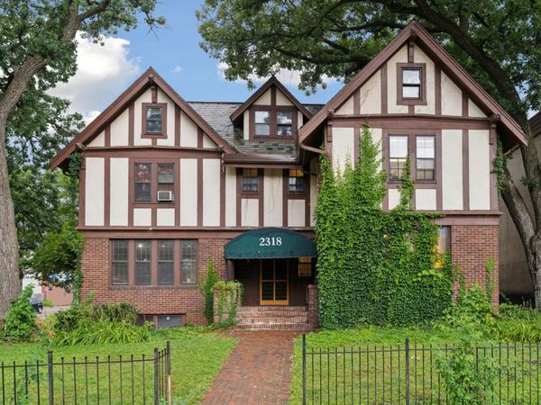 2318 1st Avenue S, Minneapolis, MN 55404