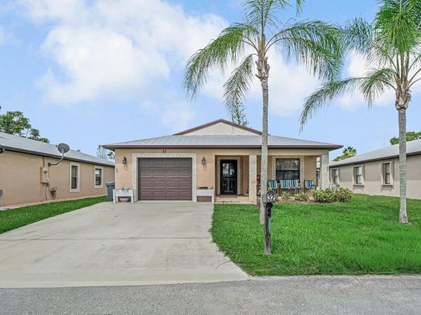 32 Oro Grande Way, Port Saint Lucie, FL 34952