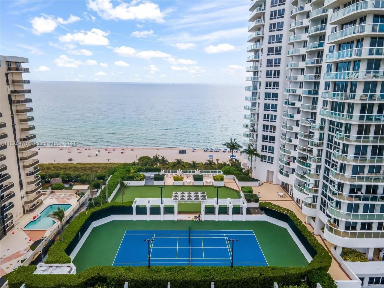 6365 Collins Ave, Unit 3811, Miami Beach, FL 33141 Photo