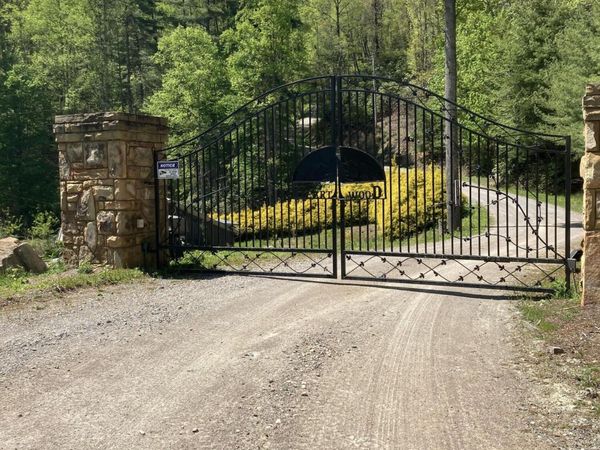 1008 Locust Lane, Butler, TN 37640