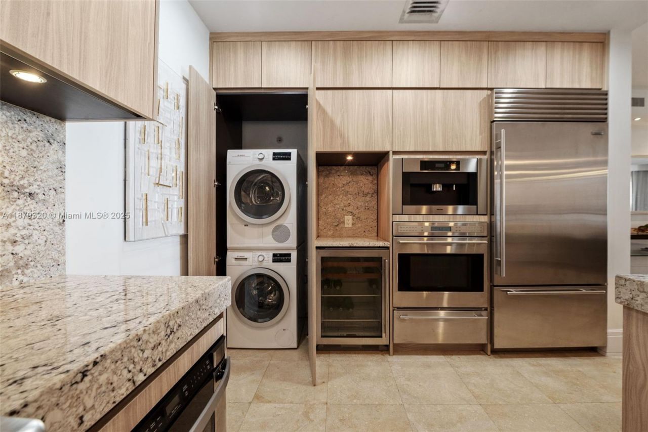 9705 Collins Ave, Unit 1104N, Bal Harbour, FL 33154 Photo