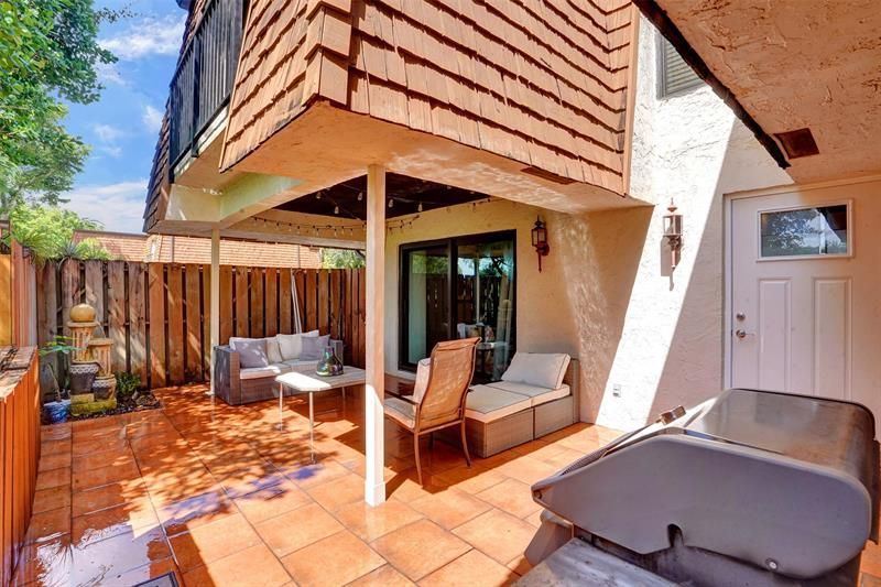 2070 SW 90th Avenue, Unit C-14, Davie, FL 33324 Photo