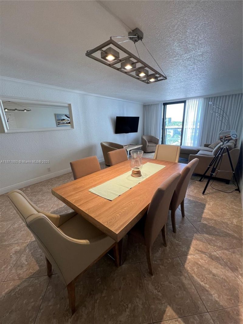 2301 S Ocean Dr, Unit 506, Hollywood, FL 33019 Photo