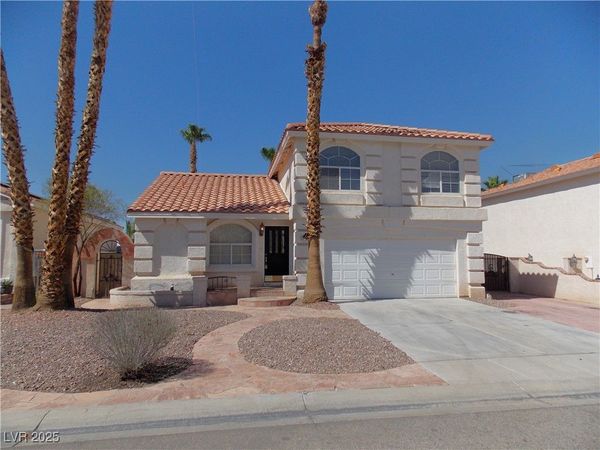 1704 Silver Point Avenue, Las Vegas, NV 89123