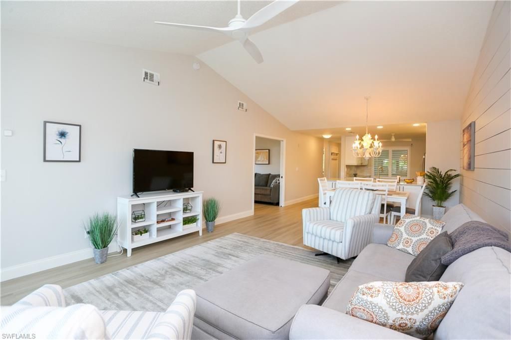 5733 Deauville Cir, Unit G308, Naples, FL 34112 Photo