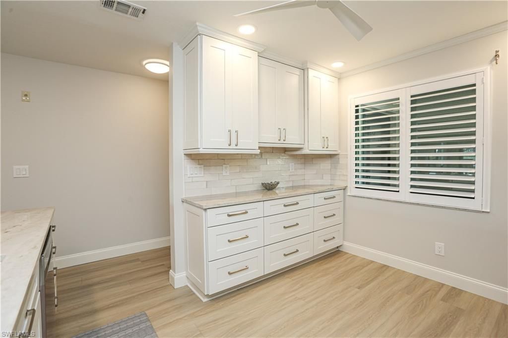 5733 Deauville Cir, Unit G308, Naples, FL 34112 Photo