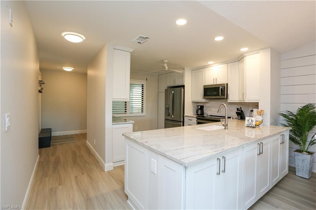 5733 Deauville Cir, Unit G308, Naples, FL 34112 Photo