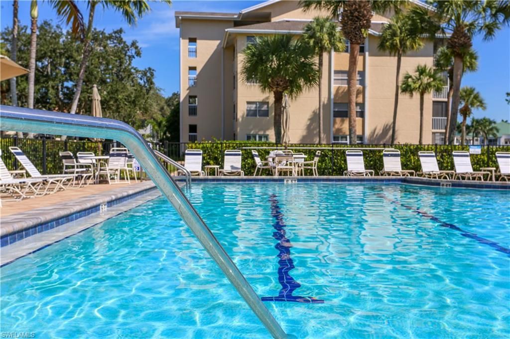 360 Horse Creek Dr, Unit 108, Naples, FL 34110 Photo