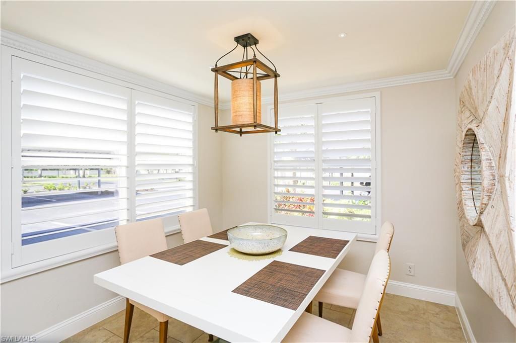 360 Horse Creek Dr, Unit 108, Naples, FL 34110 Photo