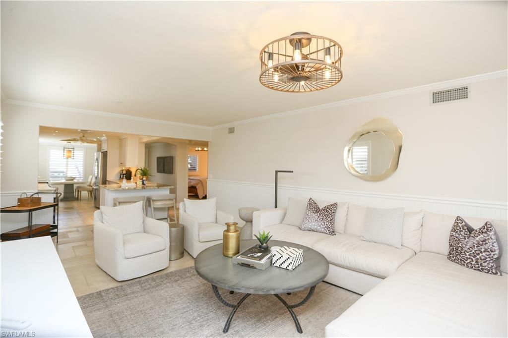 360 Horse Creek Dr, Unit 108, Naples, FL 34110 Photo