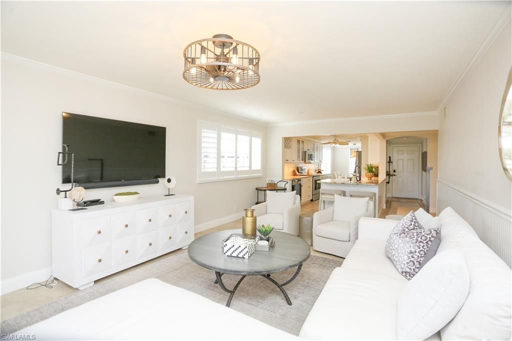 360 Horse Creek Dr, Unit 108, Naples, FL 34110 Photo