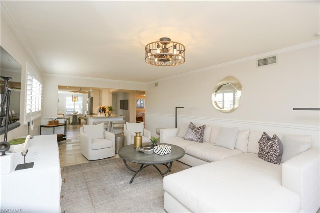 360 Horse Creek Dr, Unit 108, Naples, FL 34110 Photo