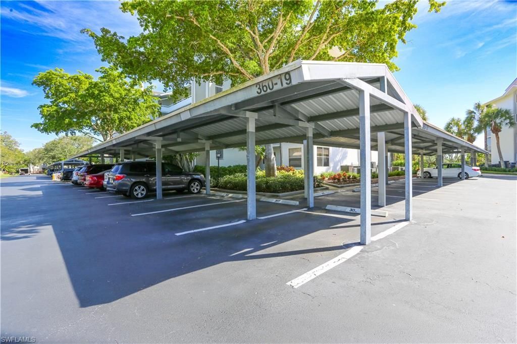 360 Horse Creek Dr, Unit 108, Naples, FL 34110 Photo