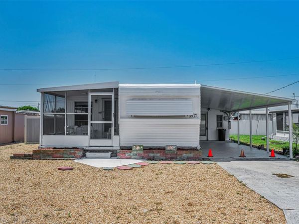 1917 HESS DRIVE, HOLIDAY, FL 34691