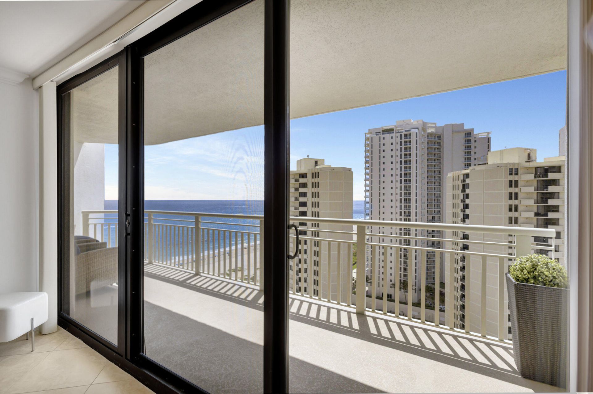 3000 N Ocean Drive, Unit 22 G, Singer Island, FL 33404 Photo