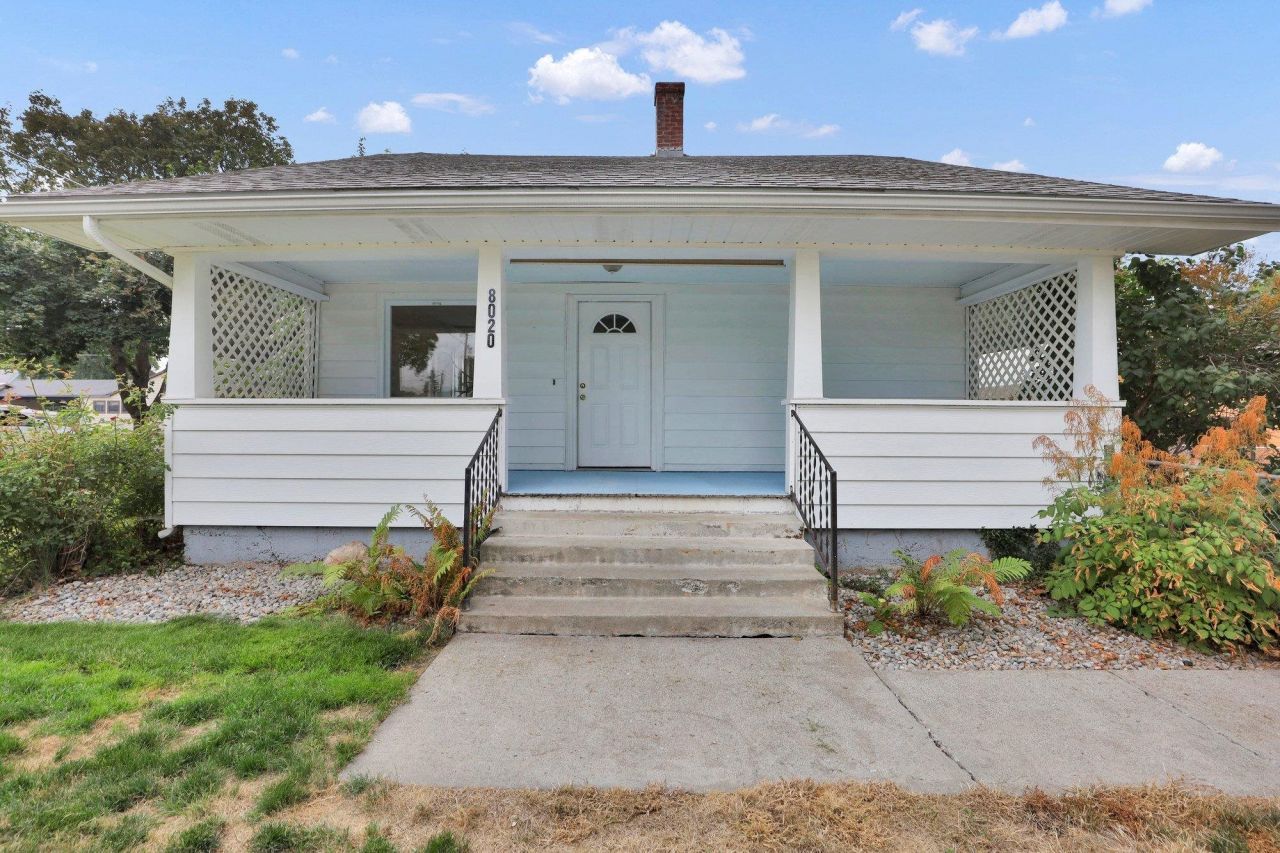8020 E Marietta Ave, Spokane Valley, WA 99206 Main Photo
