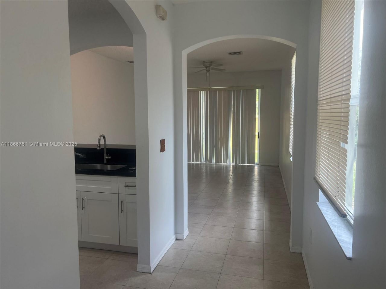 4287 NE 9th St, Homestead, FL 33033 Photo