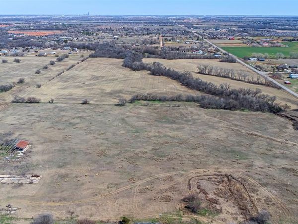 12915 SW 44th Street, Mustang, OK 73064