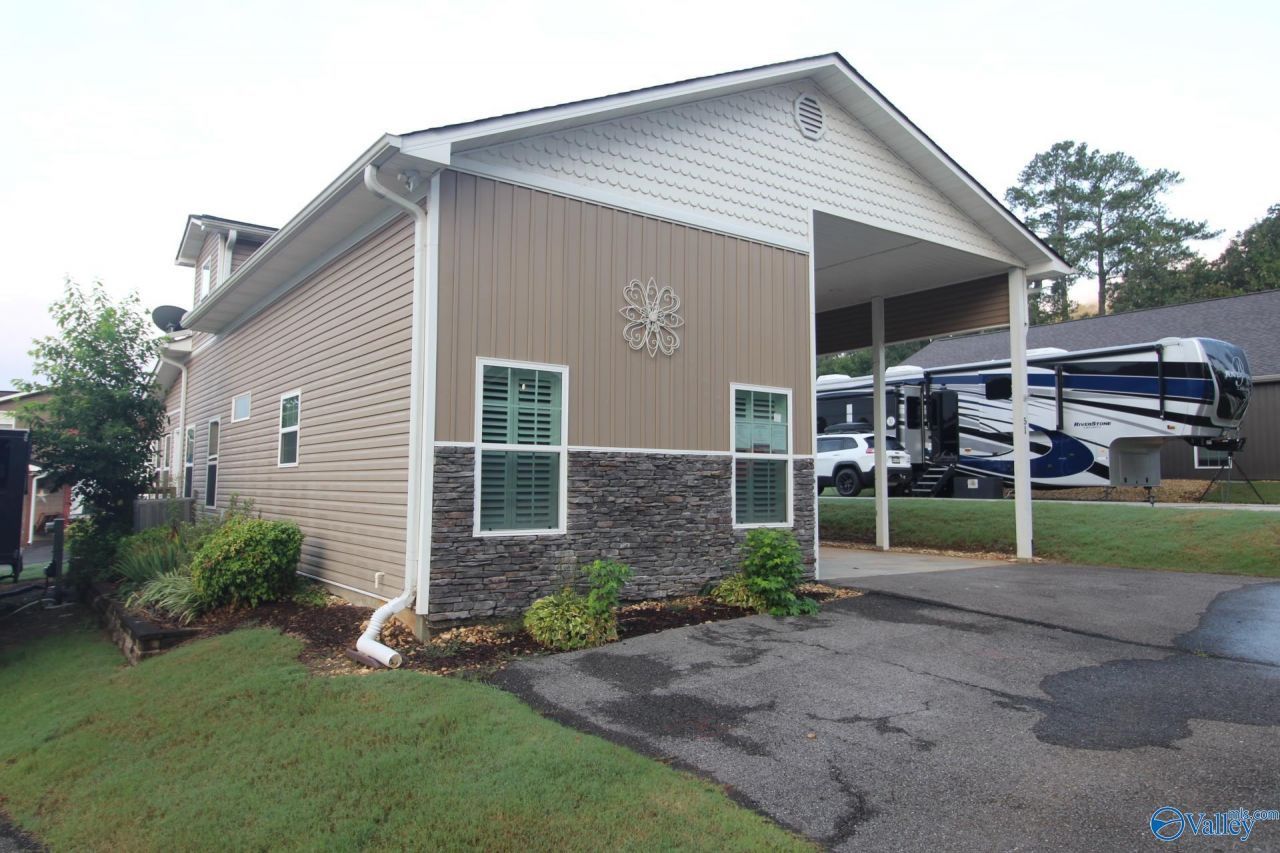 1727 Convict Camp Road, Unit 51, Guntersville, AL 35976 Main Photo