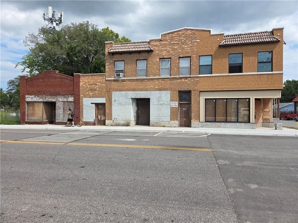 7937 Paseo Boulevard, Kansas City, MO 64131