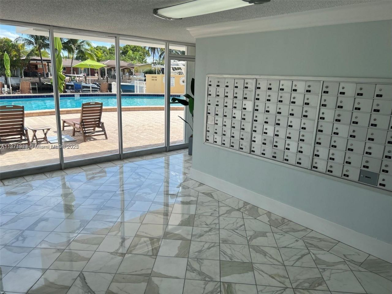 2000 NE 135th St, Unit 905, North Miami, FL 33181 Photo