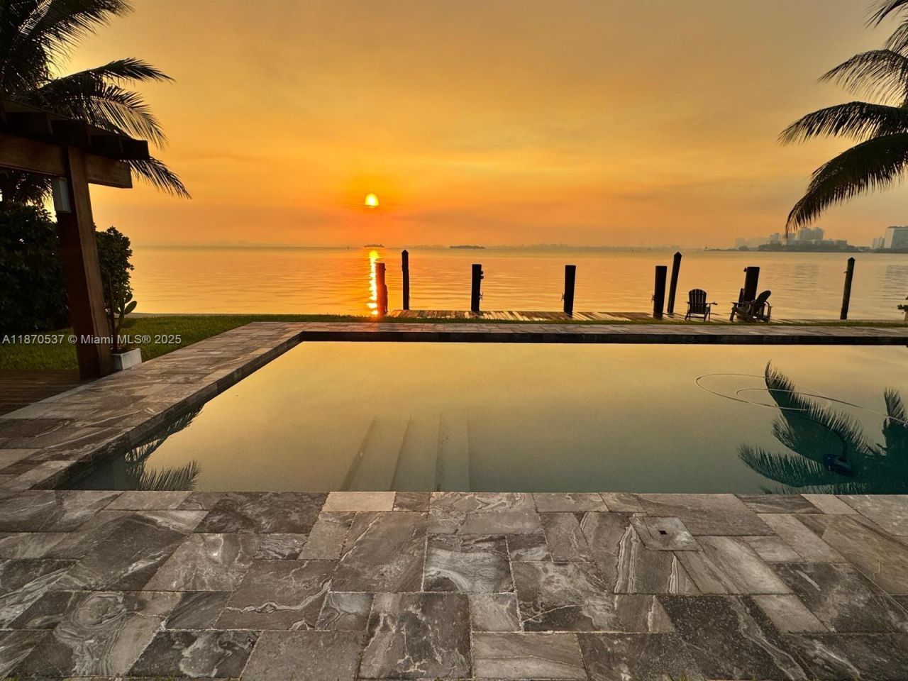 9301 N Bayshore Dr, Miami Shores, FL 33138 Photo