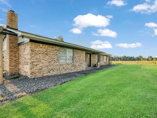 8181 Fm 1840, De Kalb, TX 75559