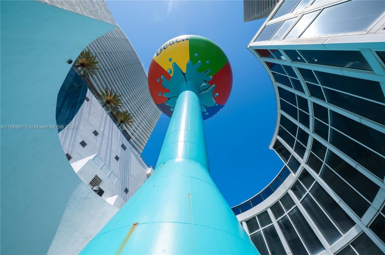 1833 S Ocean Dr, Unit 1007, Hallandale Beach, FL 33009 Photo