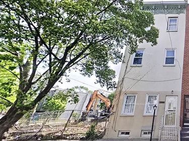 2165 N 8TH STREET, PHILADELPHIA, PA 19122