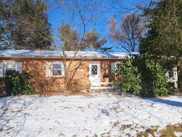 4846 LONDONDERRY ROAD, HARRISBURG, PA 17109