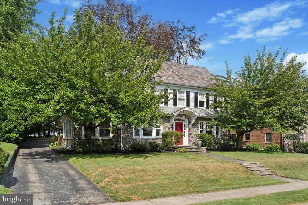 1633 Williams Way, Jeffersonville, PA 19403 Main Photo