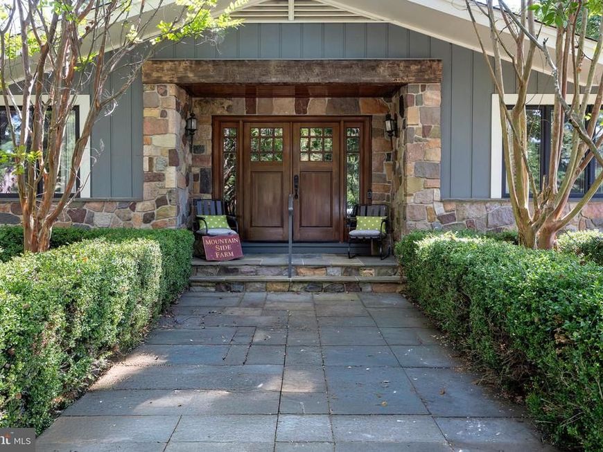 14 Hunter Road, Lambertville, NJ 08530 Main Photo