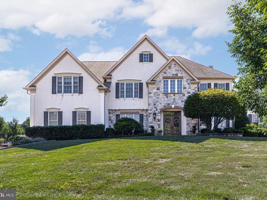 2417 April Drive, Jamison, PA 18929 Main Photo