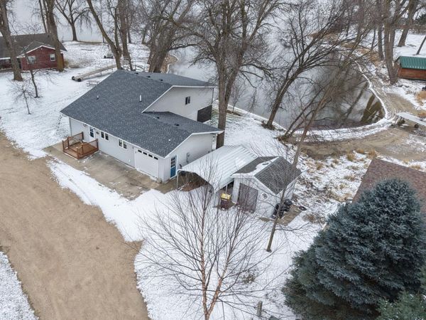 2319 Cottonwood Lake Drive, Windom, MN 56101