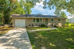 2150 Pierpont Avenue photo 4