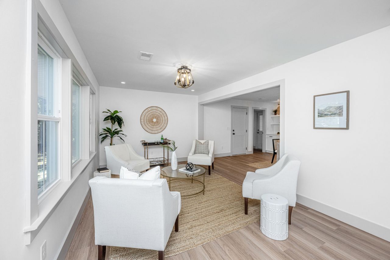 2150 Pierpont Avenue Photo 6