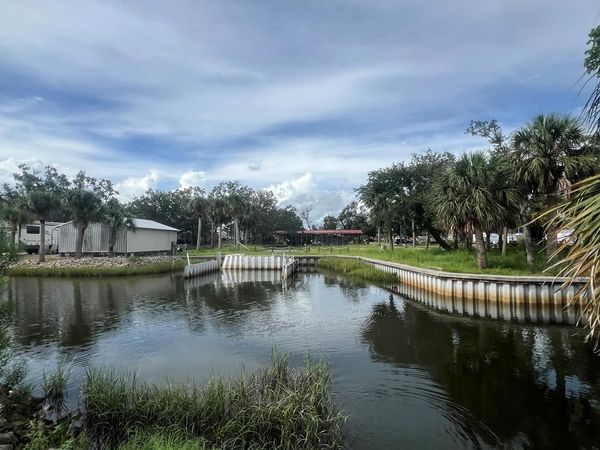 130 E 6th Ave, Horseshoe Beach, FL 32648